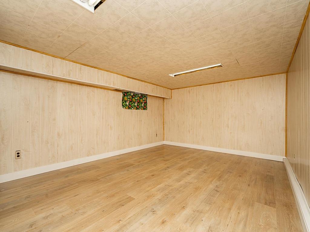 Listing Image for R3080983