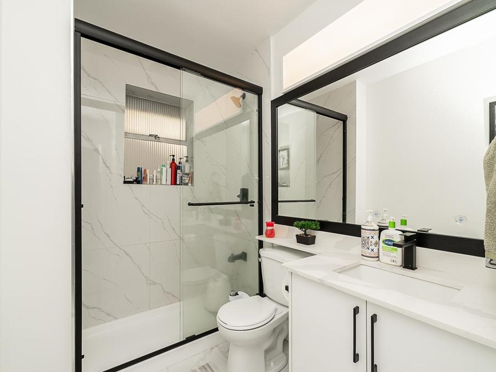 Listing Image for R3080983