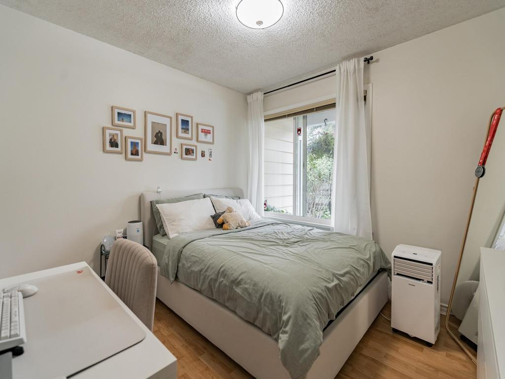 Listing Image for R3080984