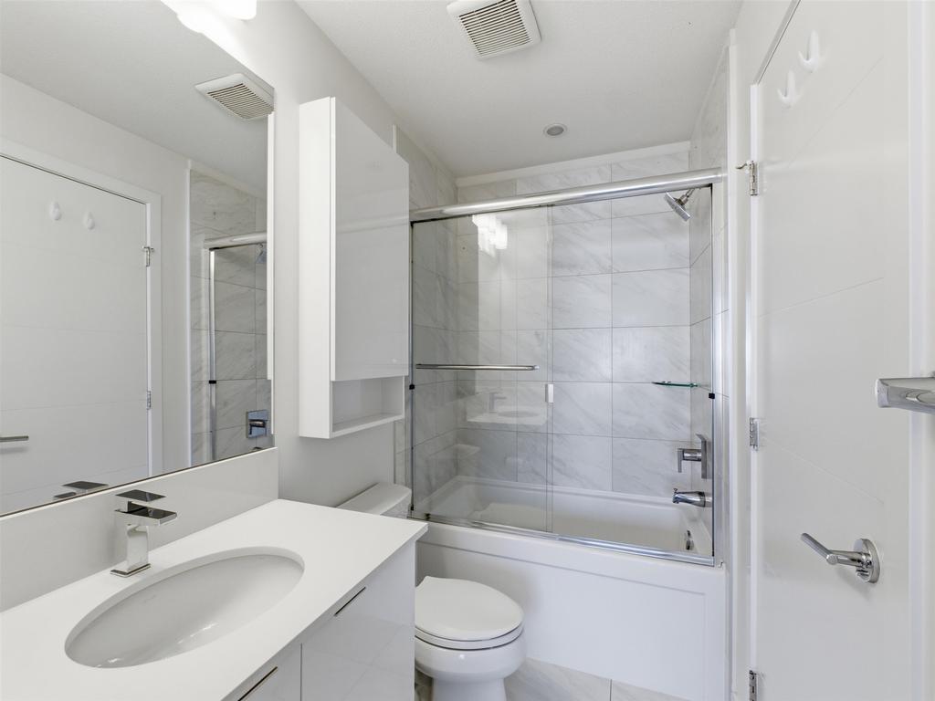 Listing Image for R3080985