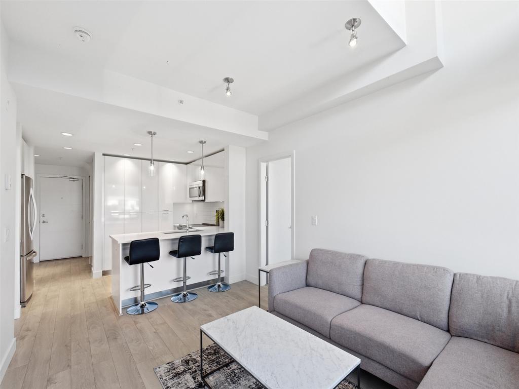 Listing Image for R3080985