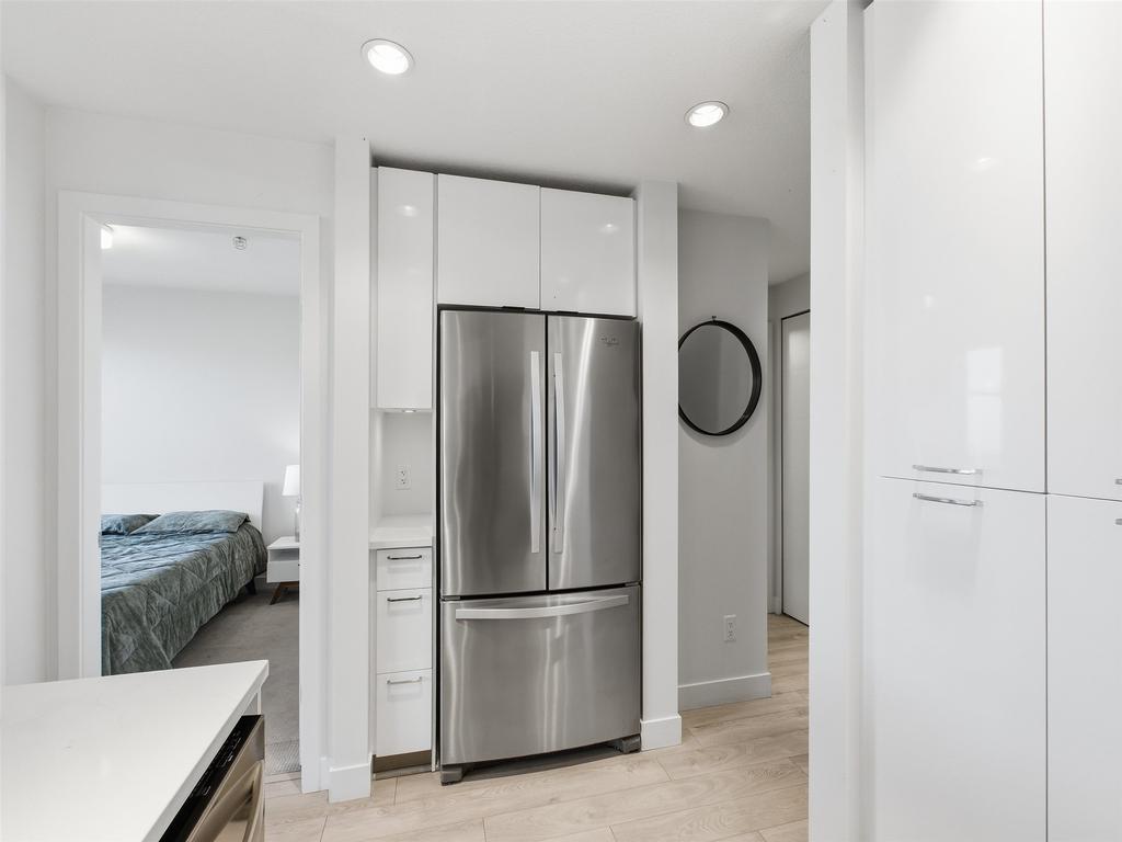 Listing Image for R3080985