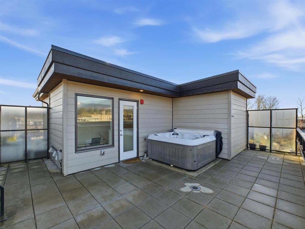 Listing Image for R3080985