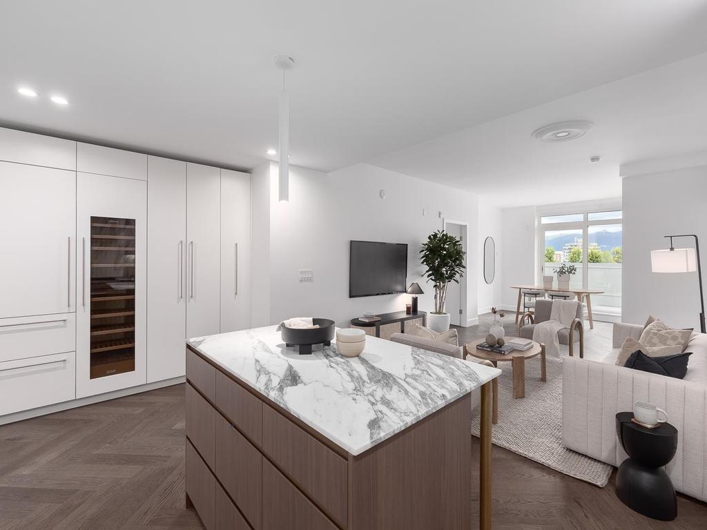 Listing Image for R3080994