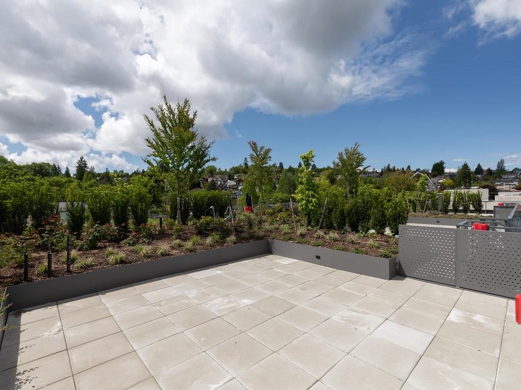 Listing Image for R3080994