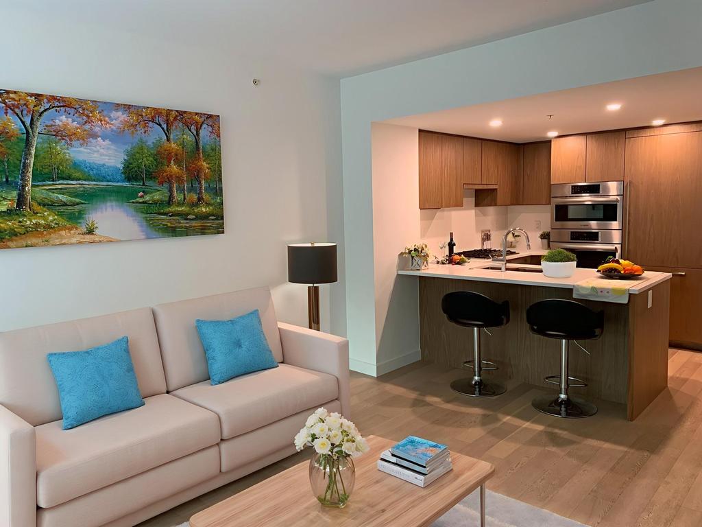 Listing Image for R3080998