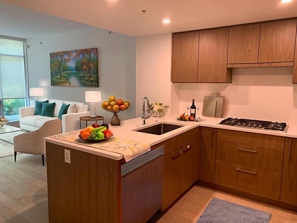 Listing Image for R3080998