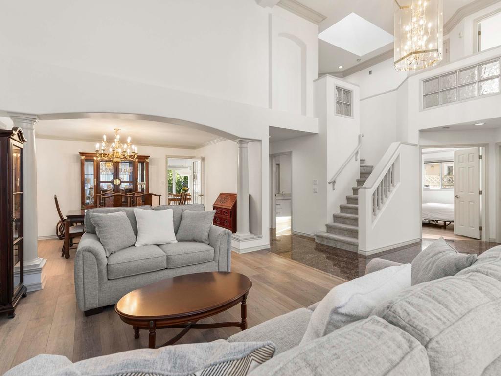 Listing Image for R3081020