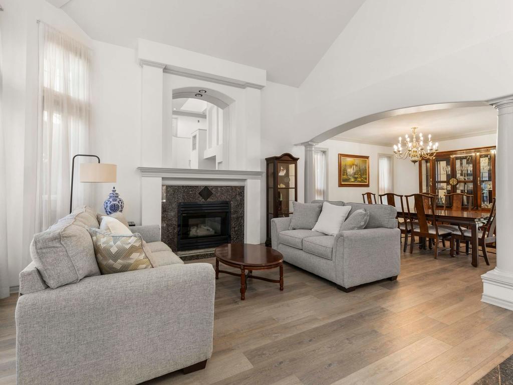 Listing Image for R3081020