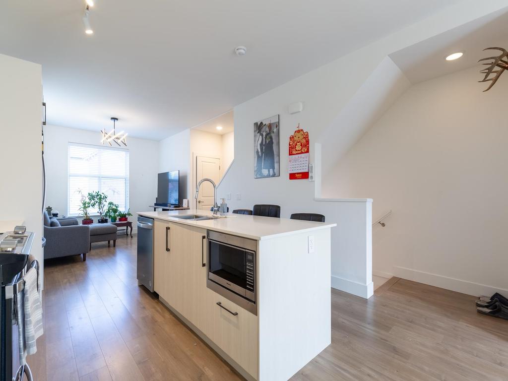 Listing Image for R3081089