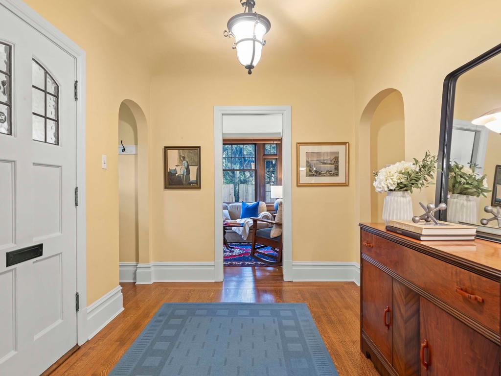 Listing Image for R3081133