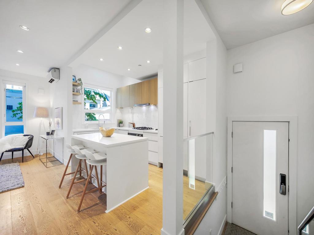 Listing Image for R3081248