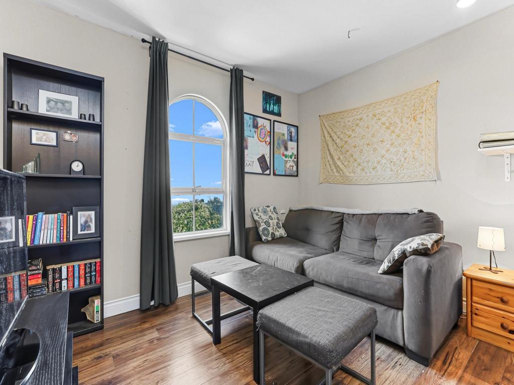 Listing Image for R3081377