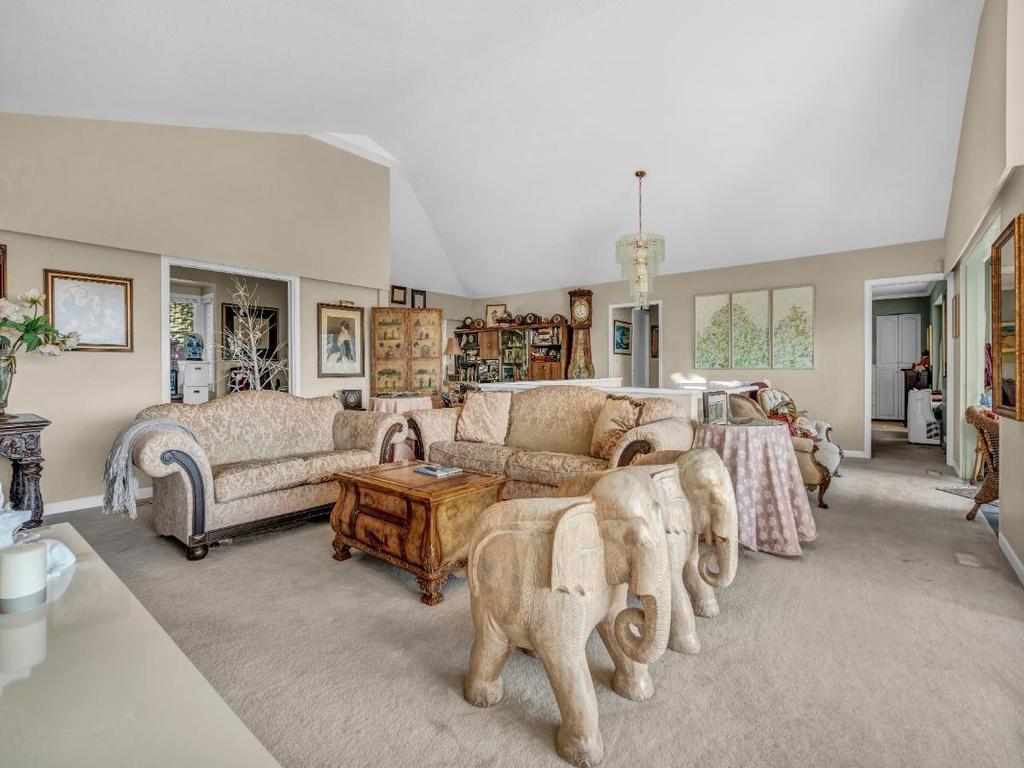 Listing Image for R3081379