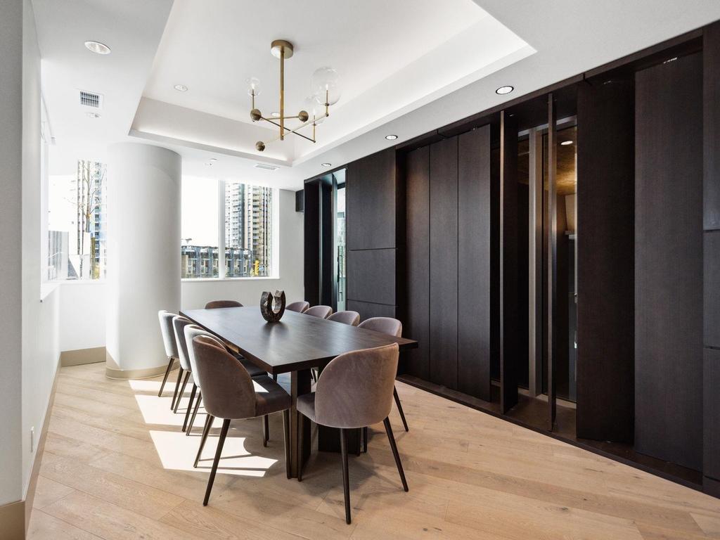 Listing Image for R3081397