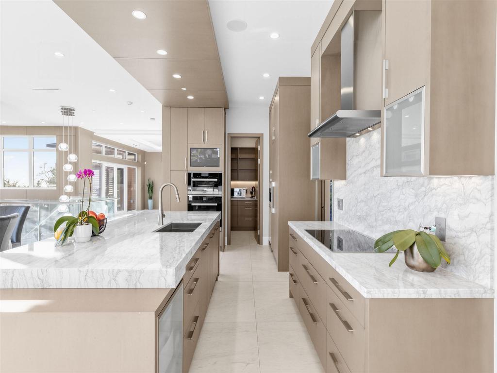 Listing Image for R3081536