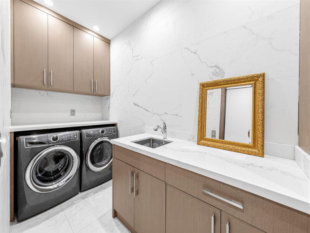 Listing Image for R3081536