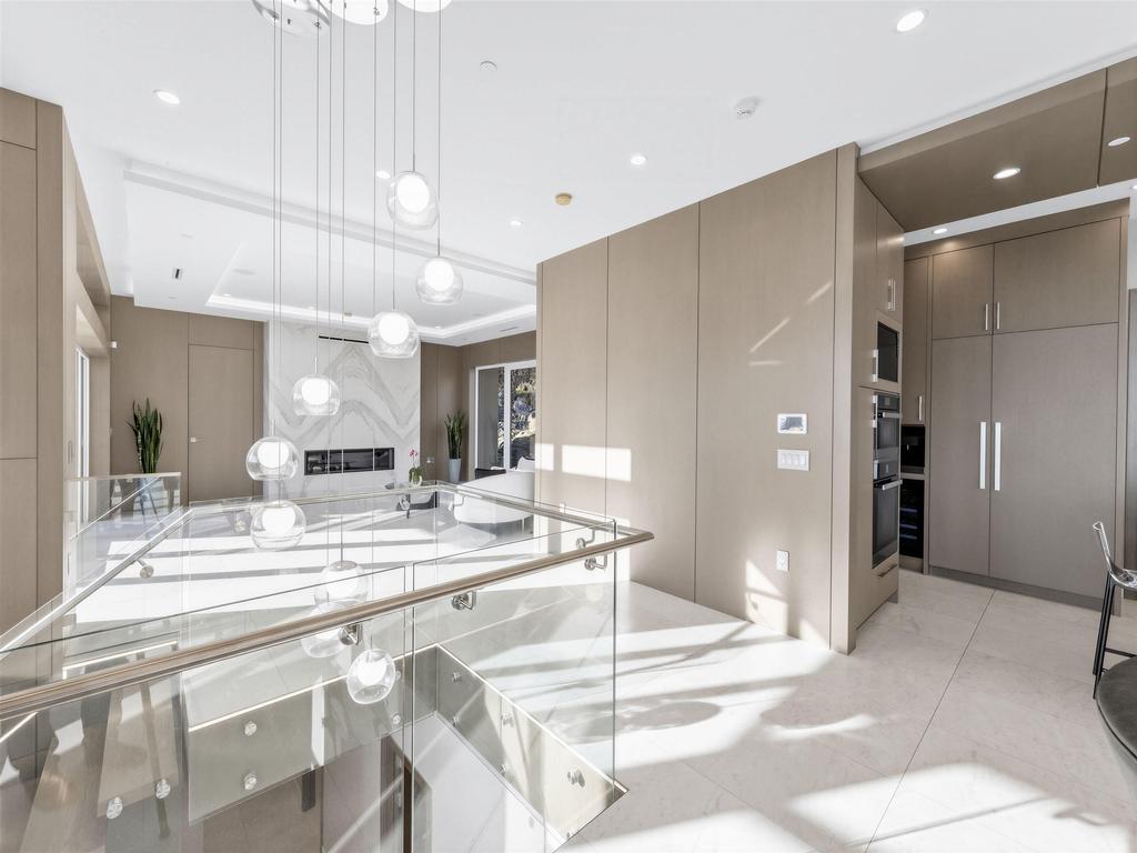 Listing Image for R3081536