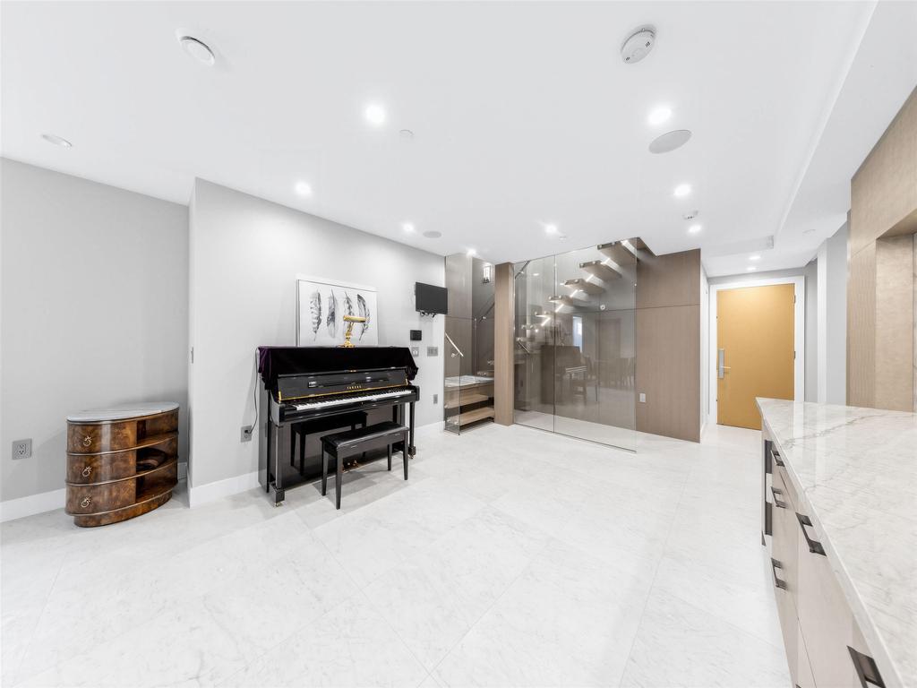 Listing Image for R3081536