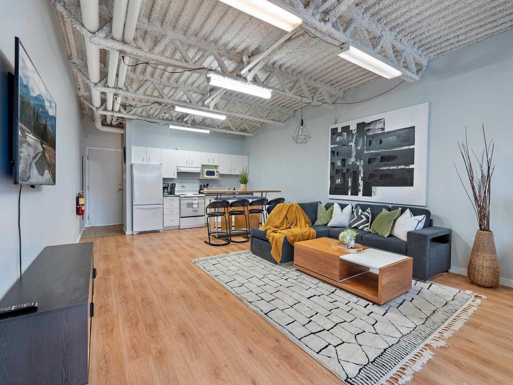 Listing Image for R3081550