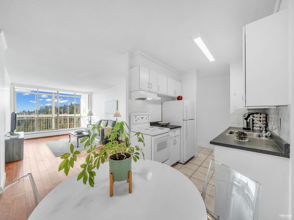 Listing Image for R3081595