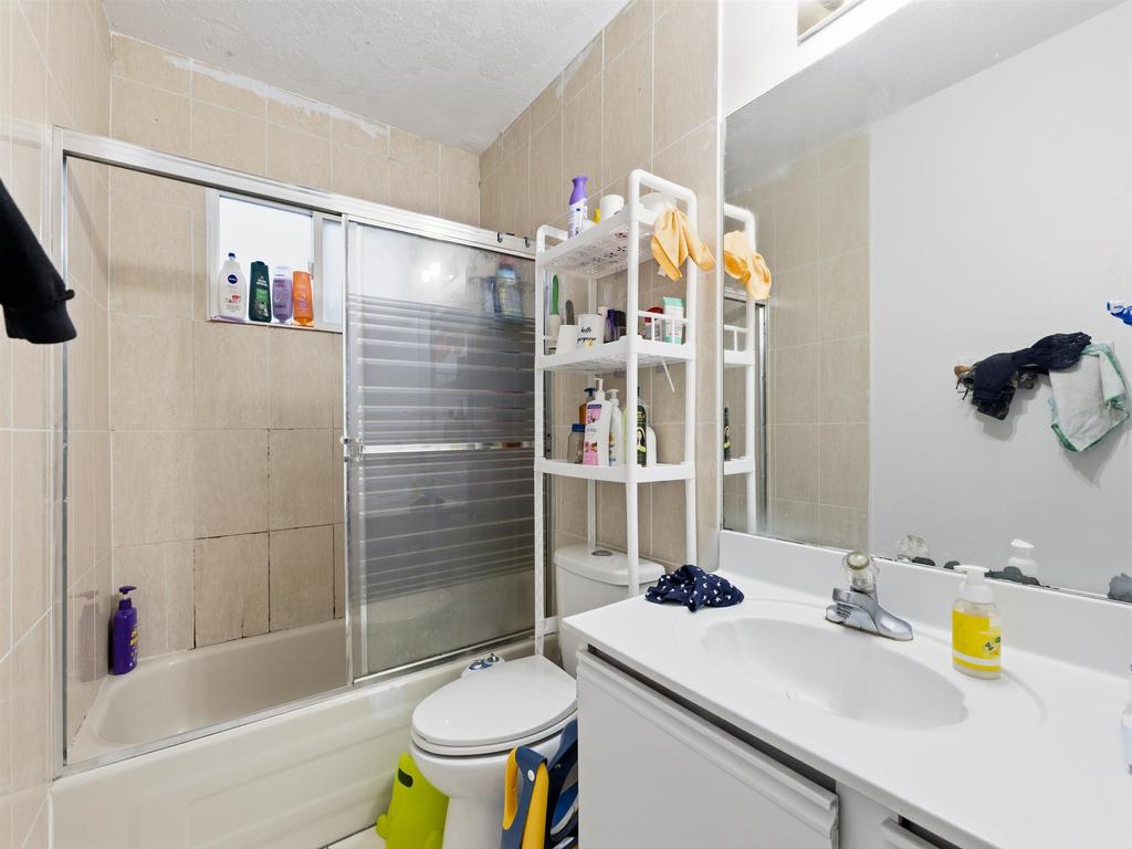 Listing Image for R3081676