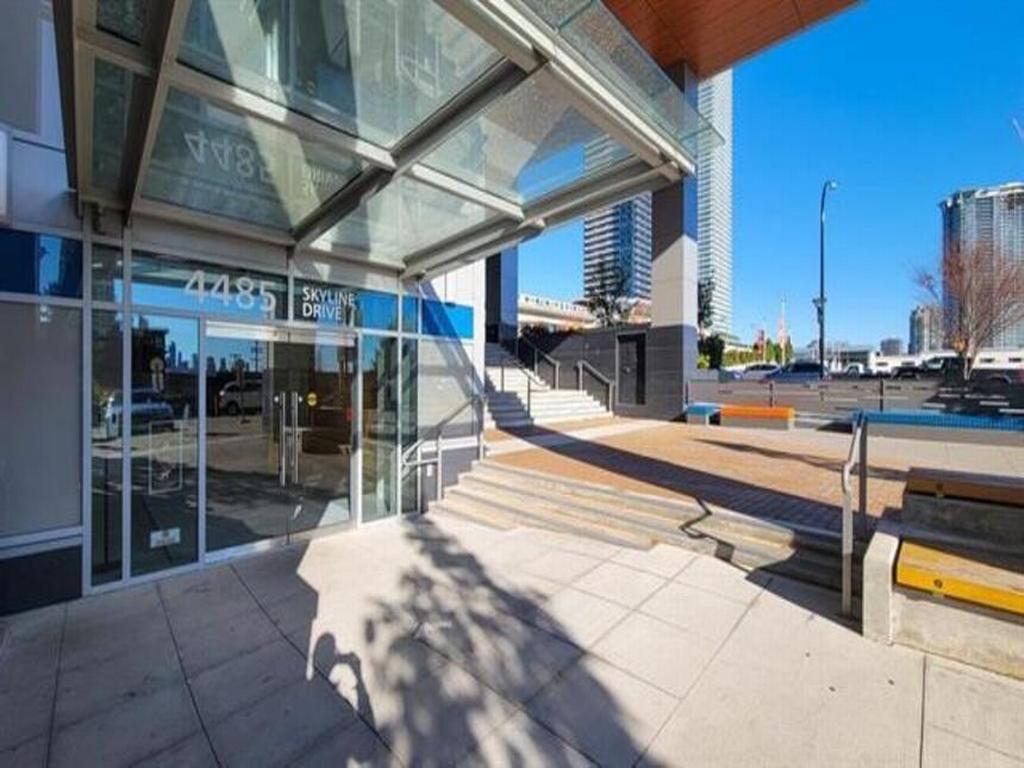 Listing Image for R3081713