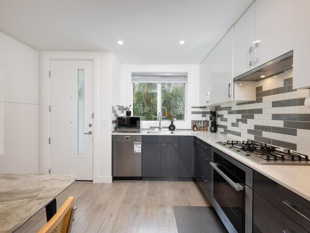 Listing Image for R3081836