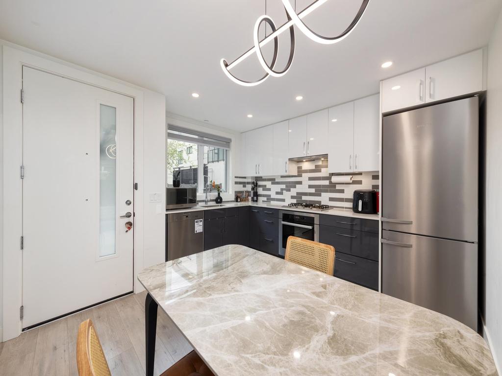 Listing Image for R3081836