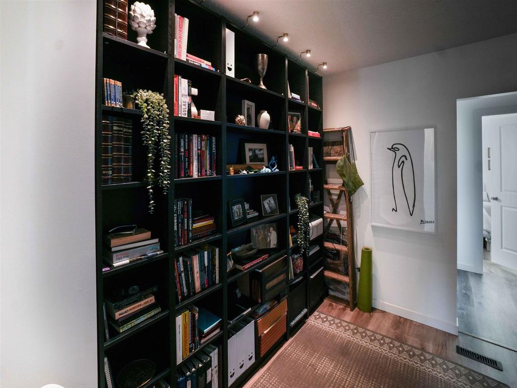 Listing Image for R3081887