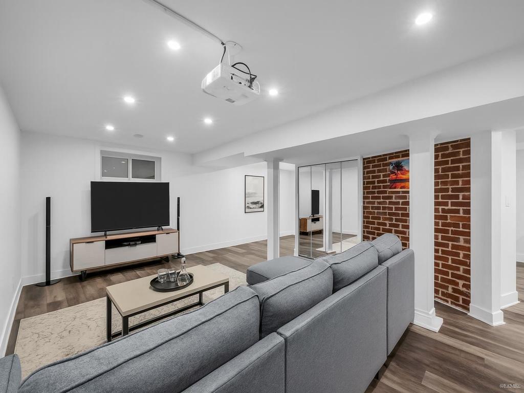 Listing Image for R3081902