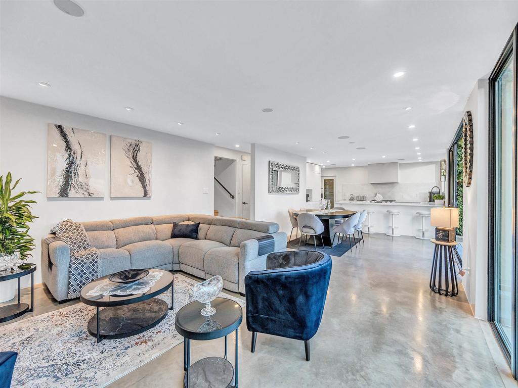 Listing Image for R3081926