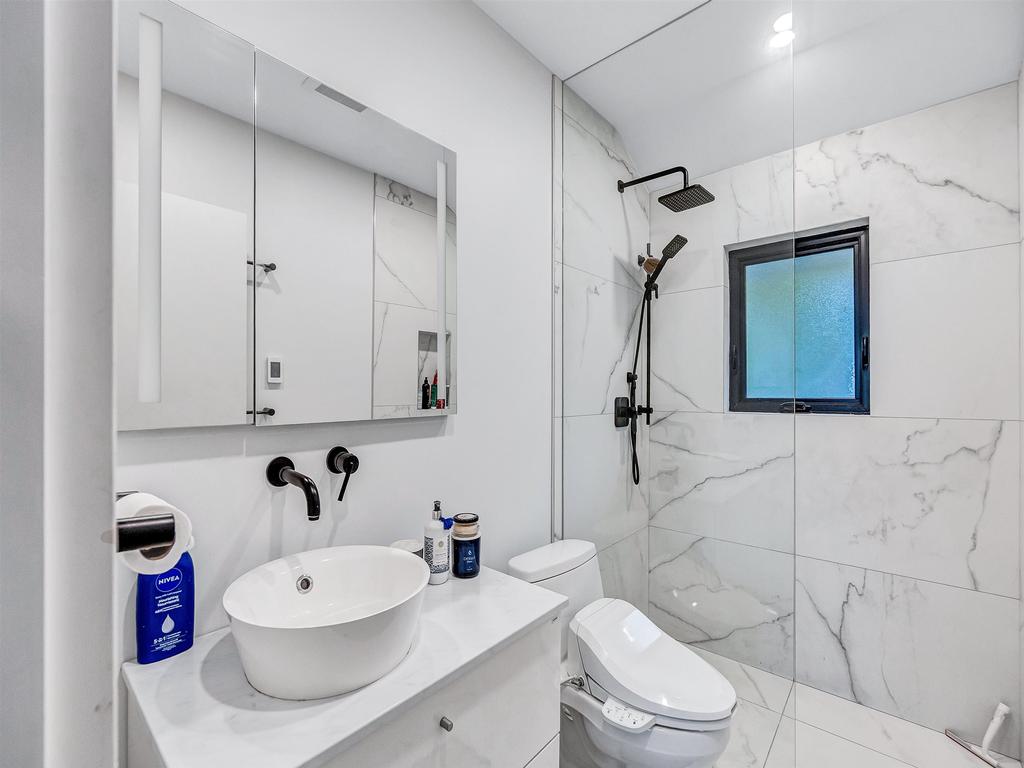 Listing Image for R3081926