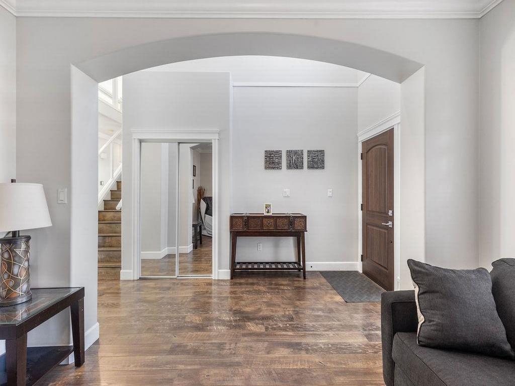 Listing Image for R3082031