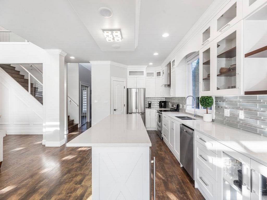 Listing Image for R3082031