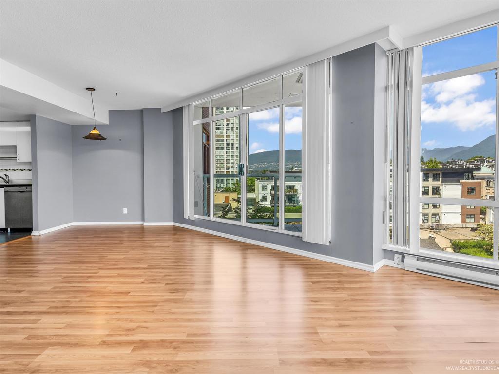 Listing Image for R3082035