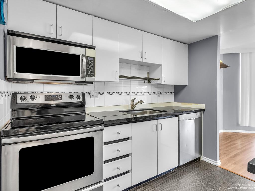 Listing Image for R3082035