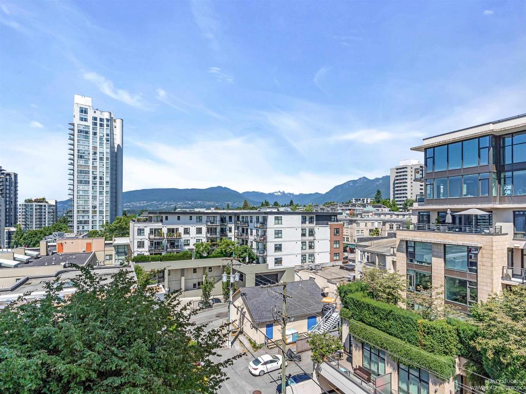 Listing Image for R3082035