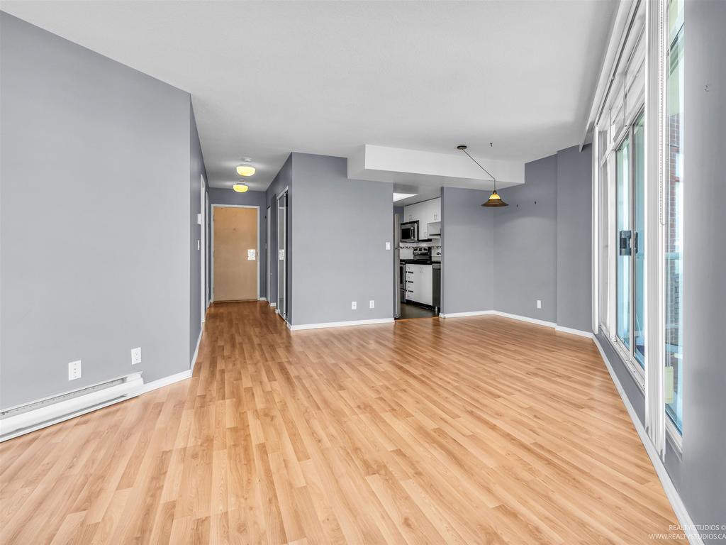 Listing Image for R3082035