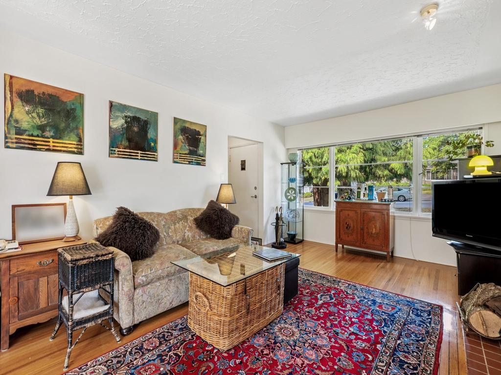 Listing Image for R3082057