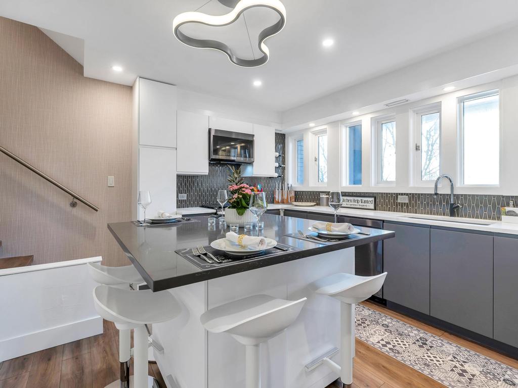 Listing Image for R3082063