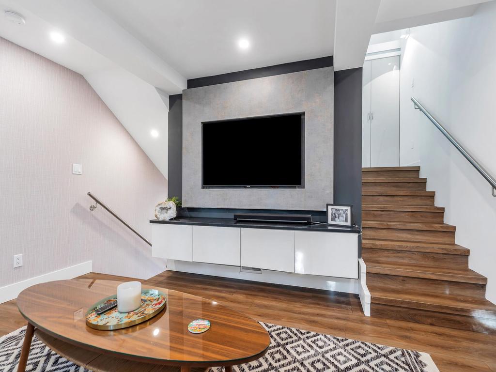 Listing Image for R3082063