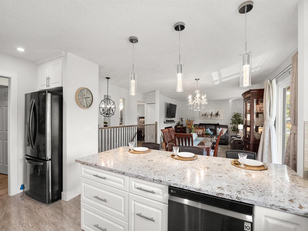 Listing Image for R3082104