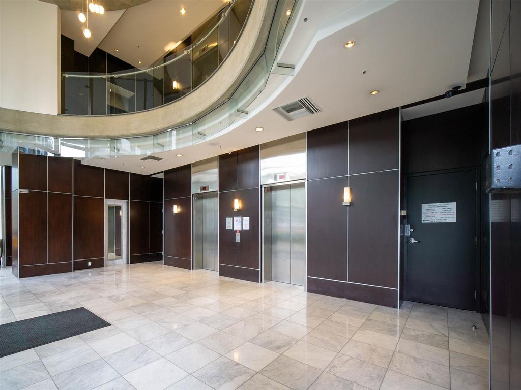 Listing Image for R3082153