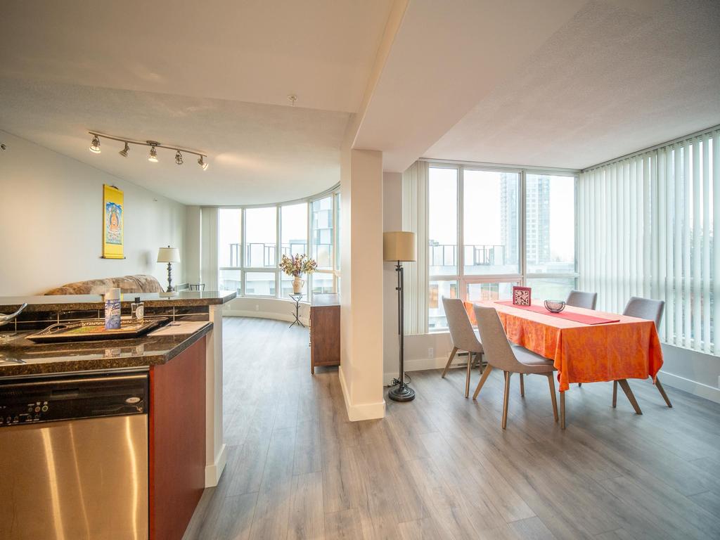 Listing Image for R3082153