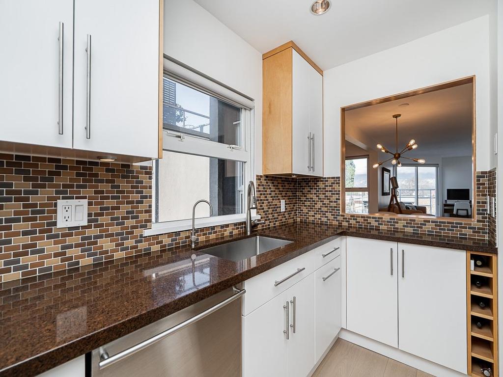 Listing Image for R3082168