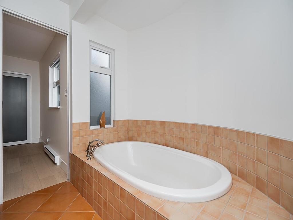 Listing Image for R3082168