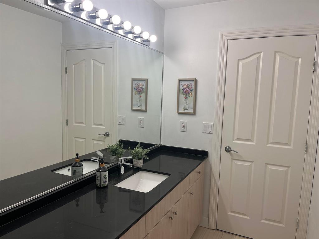 Listing Image for R3082202