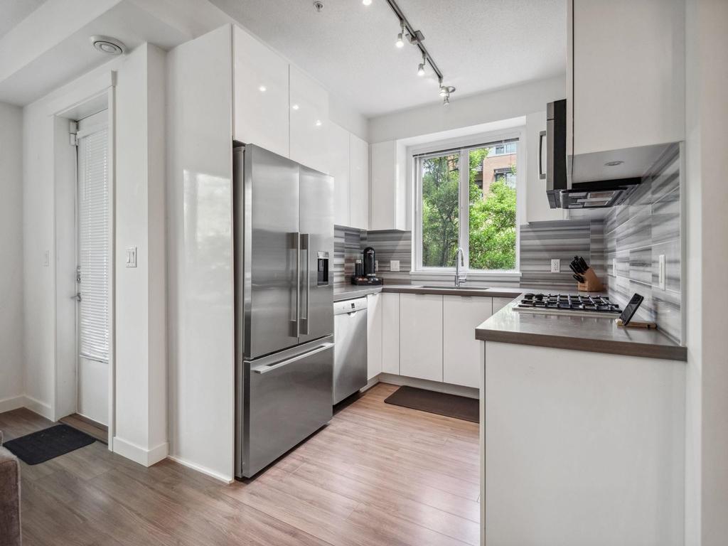 Listing Image for R3082245