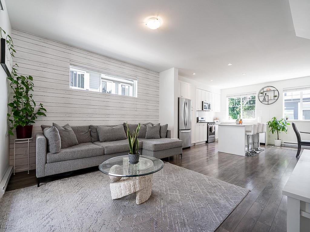 Listing Image for R3082249